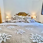 Le Pigne Saint Jean Casa vacanze *